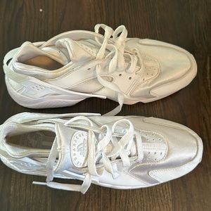 Nike Air Haurachi’s